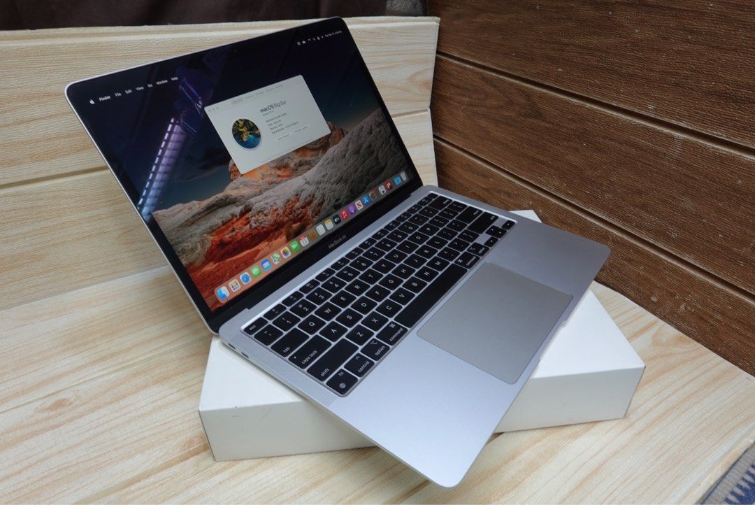 MACBOOK AIR 13.6” 2022 M2